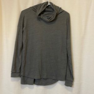 EUC!!  PRANA Cowlneck lightweight Sweater.Grey. XS